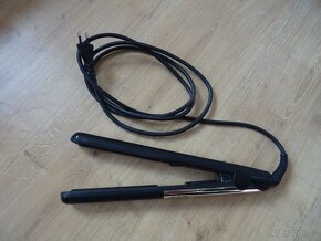 Žehlička na vlasy Rowenta for elite model look - 3