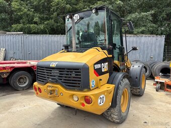 Na prodej: Kolový nakladač CAT 908 (2018) - 3