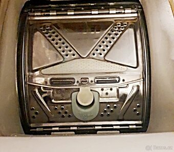 PRACKA WHIRLPOOL,HORNI PLNENI,NA 5KG,DISPLEJ,PLNE FUNKCNI - 3