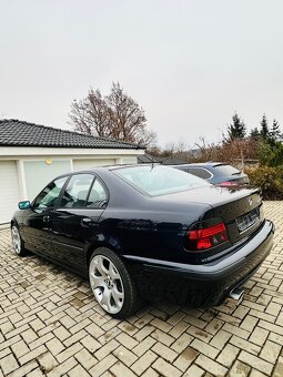 Prodám Bmw E39 528i M-paket org.štítek INDIVIDUAL - 3