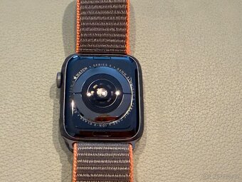 Apple Watch Series 5 44mm - 3