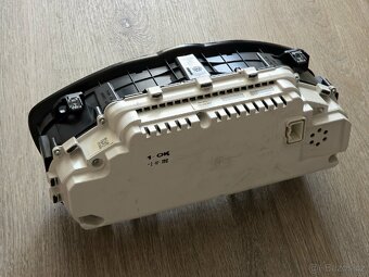 Digitální TFT budíky Volvo - 3