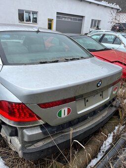BMW e66 745li - náhradní díly - 3