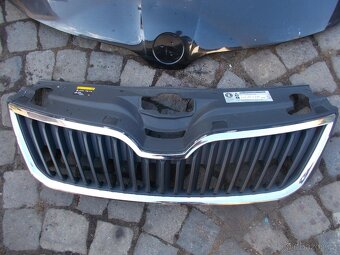 skoda rapid predek,kapota,blatniky,naraznik,maska - 3