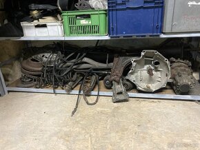 Díly Porsche 944 - 3