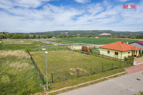 Prodej pozemku k bydlení, 982 m², Lešany - 3