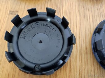 Originál BMW i3 i8 středové pokličky krytky alu kol 55 mm - 3