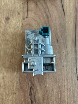 Zamek volantu w204 - 3