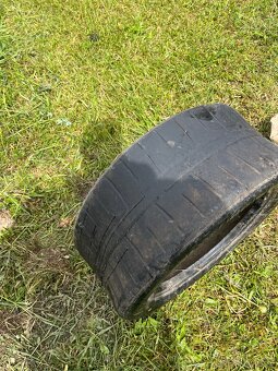 Závodní pneu 13” Slick Avon, Michelin - 3