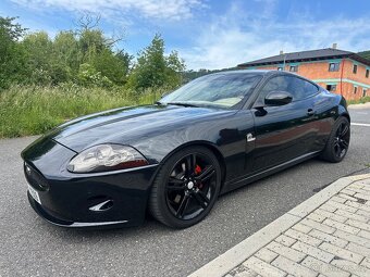 Jaguar XK 4,2 V8 automat / padla / black / slušný stav - 3
