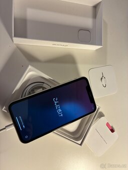 iPhone 11, 128gb, bílá - 3
