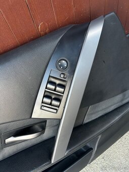 BMW E60/61 tapce + dekor - 3
