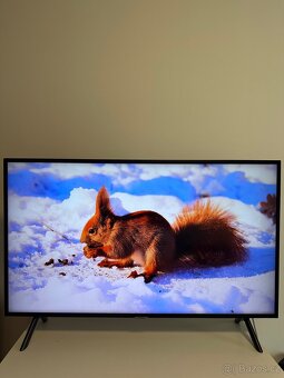 Samsung 40″ 4K UHD Smart TV UE40NU7192U – Stav jako nový - 3