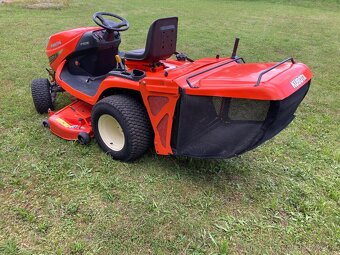 Kubota GR 2100 II 4 x 4 - 3