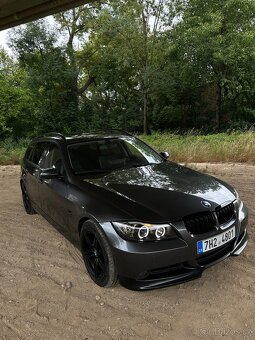 BMW E91 320D - 3