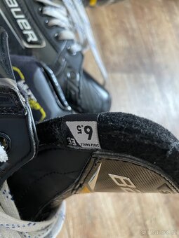 Brankařské brusle Bauer Ultrasonic málo hrané nevypékané - 3