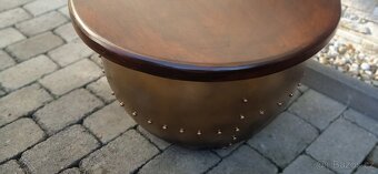 Kulatý industriální konferenční stolek - 3