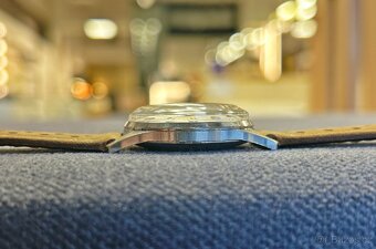 Československé mechanické vintage retro hodinky PRIM Datumat - 3