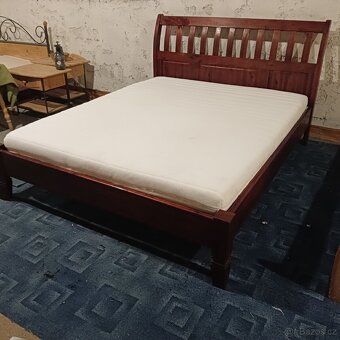 Postel s matrací - 3