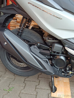Honda Forza 350-ČR - 3