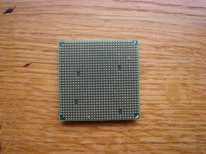Prodám procesor AMD Athlon 64 X2 4000+ - 3