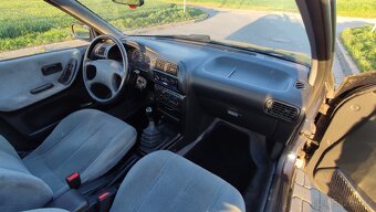 Nissan Sunny 1.6 SLX - díly - 3