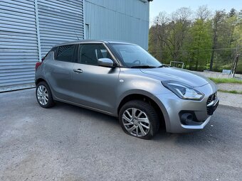 Suzuki Swift 1.2 MILD HYBRID ALLGRIP 4X4 - 3