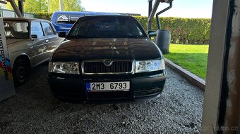 Octavia 1 xenonové světla - 3