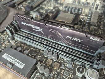 Asus Maximus IX + intel i5 6500 + 8GB DDR4 Hyperx - 3