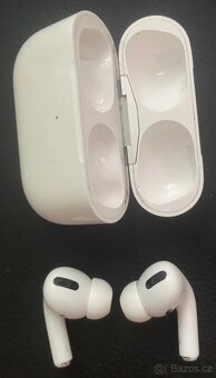 Apple AirPods - 3