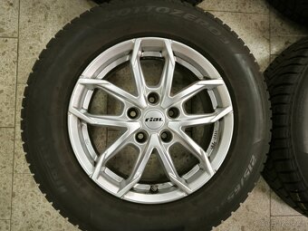 Mazda CX-30 215/65 R16 zimní Pirelli - 3