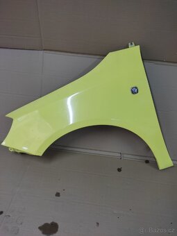 Blatník Fabia 2, Roomster předfacelift - 3