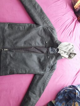Kožená bunda s kapucí - 3