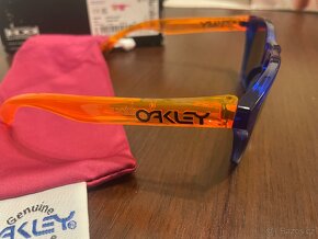 Dětské Oakley Frogskins XXS Crystal Blue/Prizm Ruby - 3
