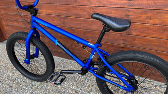 BMX Mongoose Legion L20 - 3