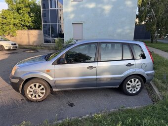 Ford Fusion r. 2006, 111 000 km - 3