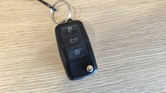 Škoda Fabia II, 1.4 MPI 63kW - Climatronic, tempomat - 3