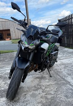 Kawasaki Z900 model 2025 - 3