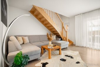 Nádherný rodinný dům 4+kk v Brandýse n. Labem - 3