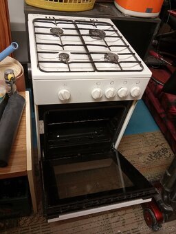 Plynový sporák s troubou - 3