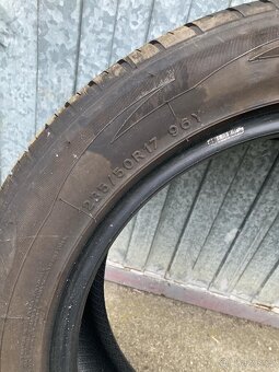 Letni pneu 235 /50 r17 - 3