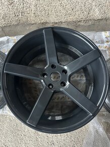 Kola Vossen R20 - 3