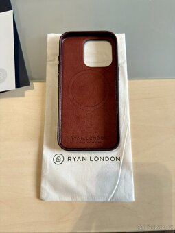 Kožený obal Ryan London pro iPhone 16 Pro - tmavěhnědý - 3