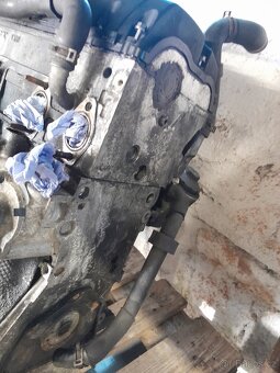 VW T5 motor 2,5 TDi BNZ - 3