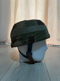 Povlak na helmu FJ m38 v maskování sumpftarn - 3