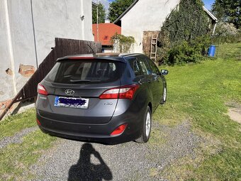 Hyundai i30 kombi diesel 1.6 crdi - 3
