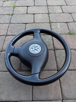 Kožený volant Volkswagen - Top stav - 3