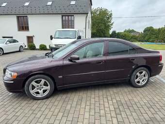 Volvo S60 D5 136kW + nová STK , závada - 3