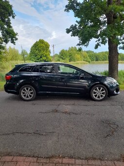 Toyota avensis 2.0 D4D 167000km - 3