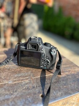 Canon EOS 1200D - 3